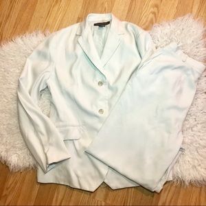 White Banana Republic Suit